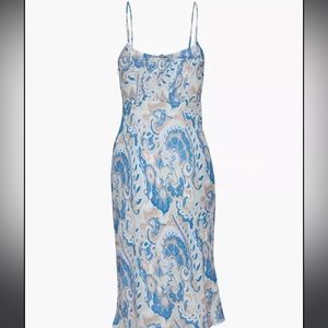 No offers please ❤️ Beautiful Wilfred Bellow Midi Dress - size 2